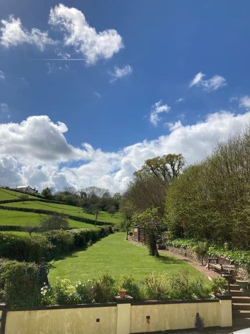 Charming Countryside Cottage Ground Floor Apartment In Combeinteignhead Devon Bishopsteignton المظهر الخارجي الصورة